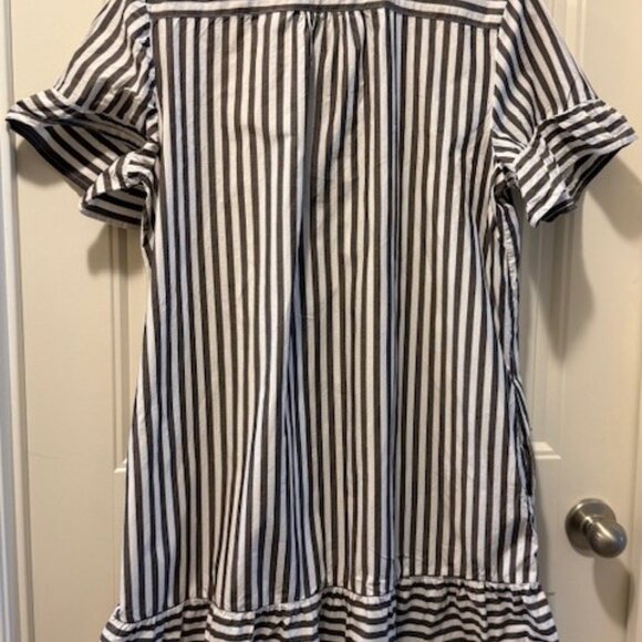 LOFT “Striped Mini Pocket Dress” with Ruffle details – (Size  XL) - Picture 4 of 4
